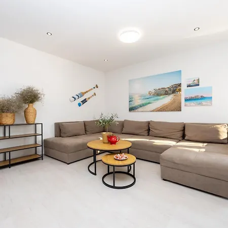 Franko Rogoznica Villa *