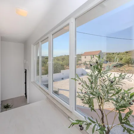 Franko Rogoznica Podglavica