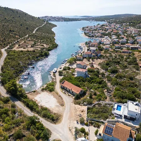 Villa Franko Rogoznica