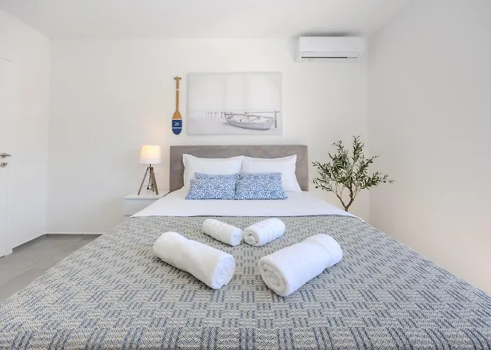 Franko Rogoznica וילה